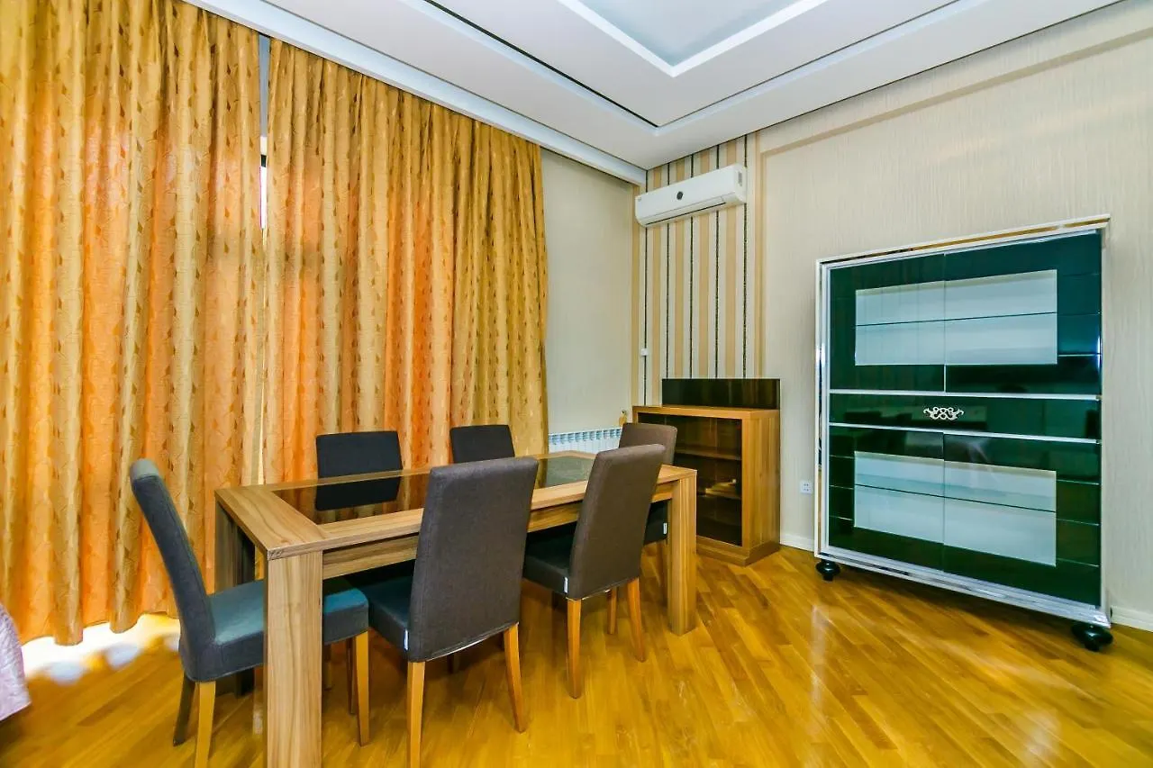 Luxury House In Nizami Street Apartment Baku