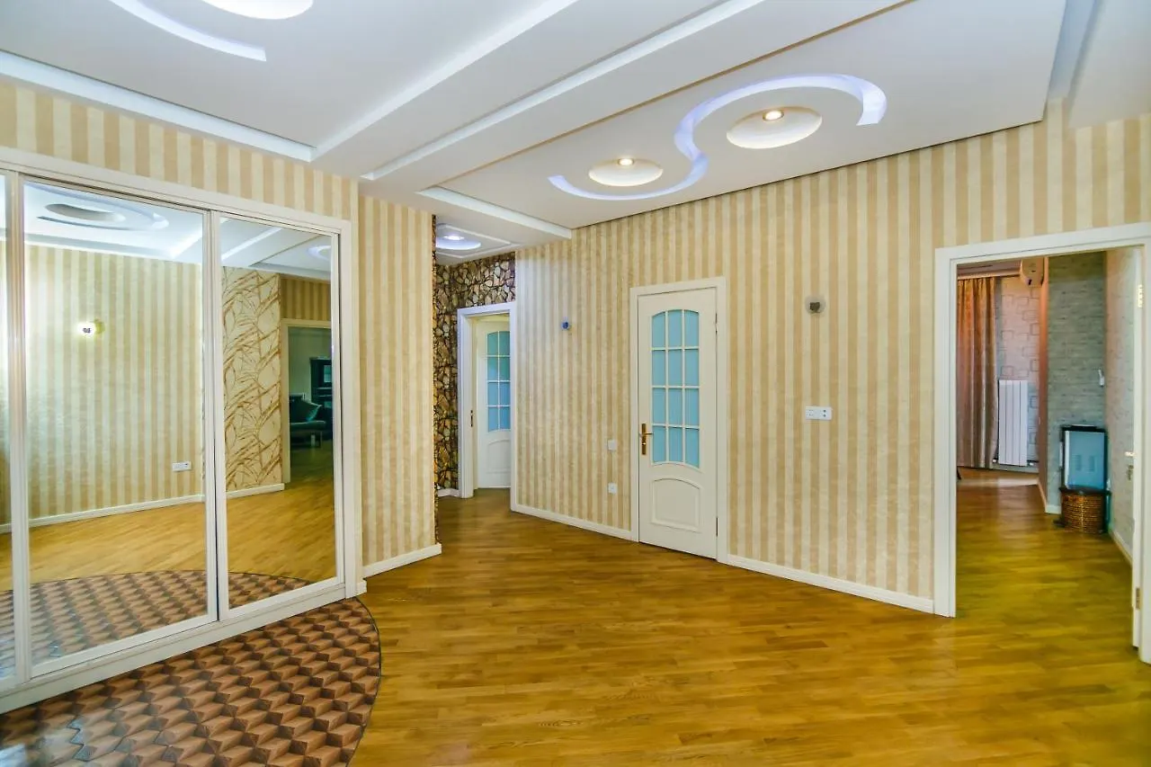 Luxury House In Nizami Street Apartment Baku 0*,
